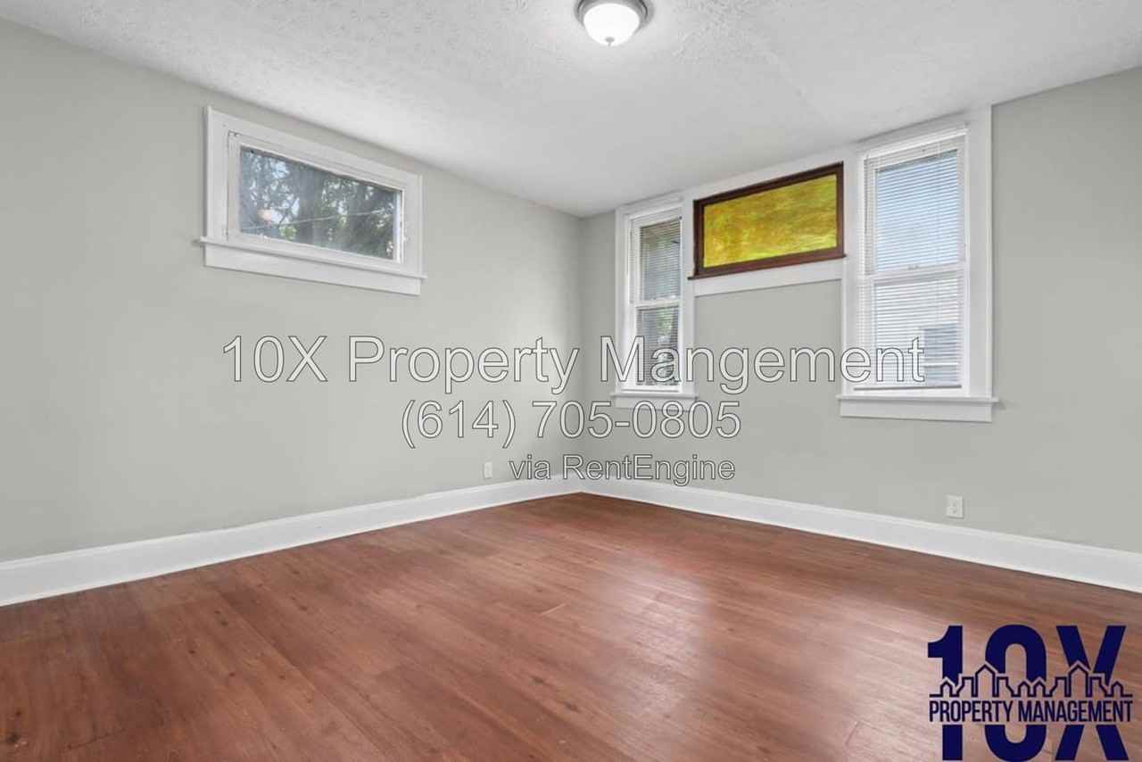 651 Southwood Ave - Photo 6 of 20