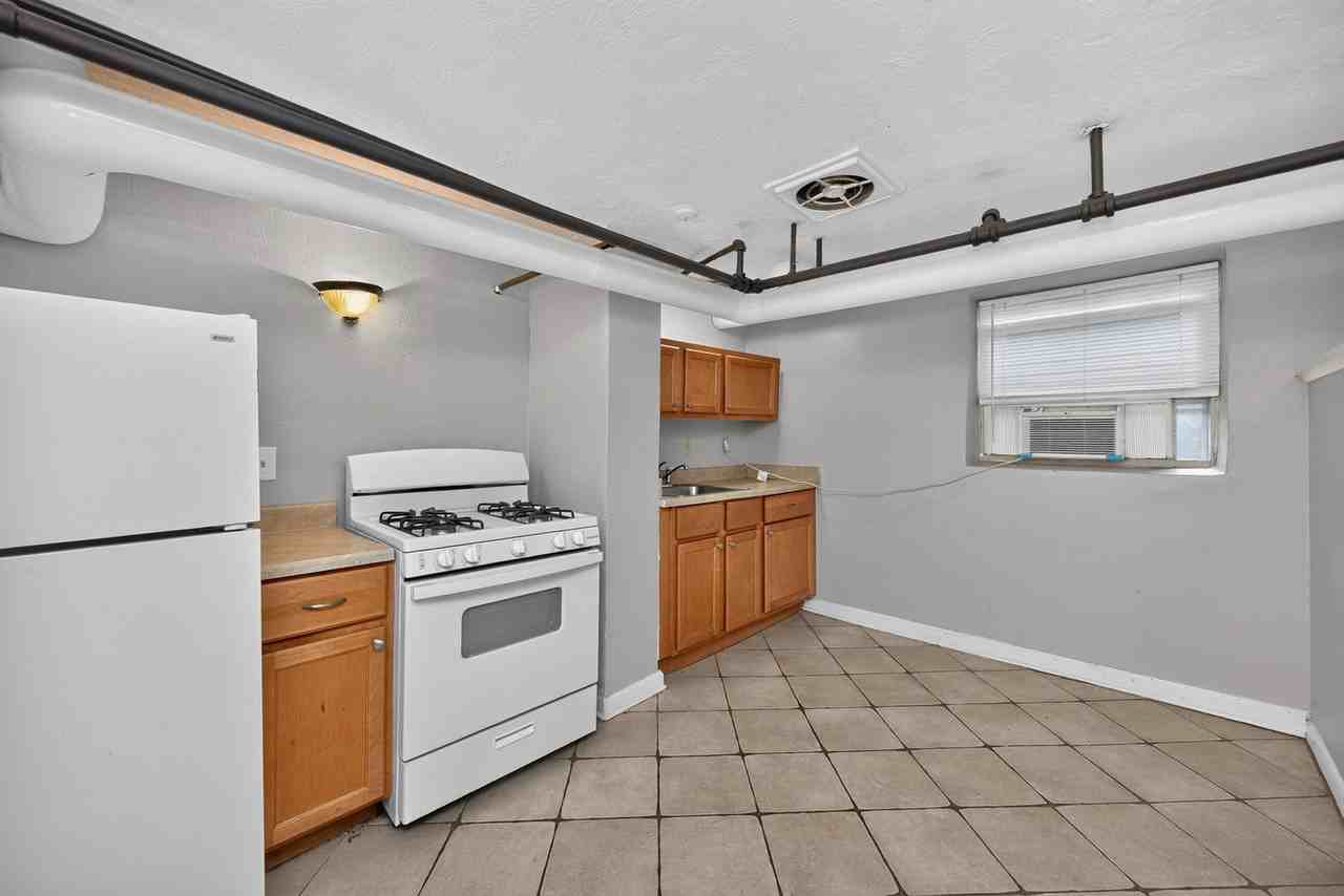 2802 Digby Ave #9 - Photo 2 of 14