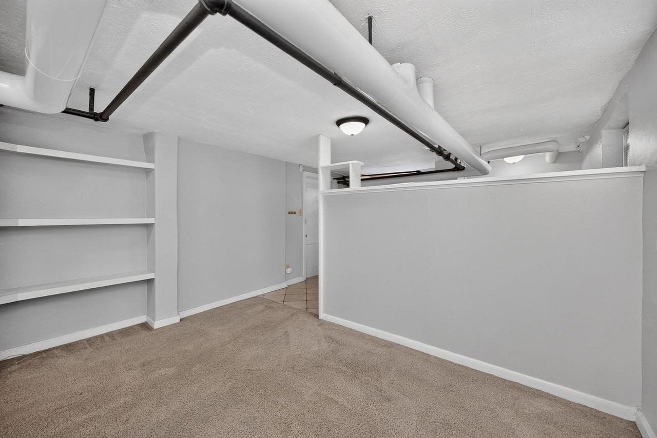 2802 Digby Ave #9 - Photo 7 of 14