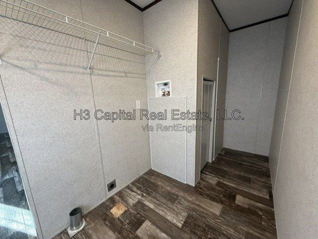 523 Lone Robin St - Photo 5 of 11