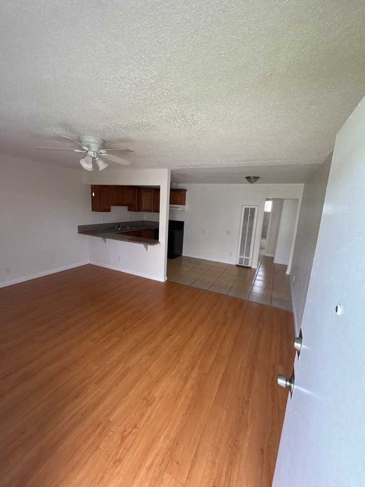 Pueblo Bonito Apartments - Photo 3 of 25