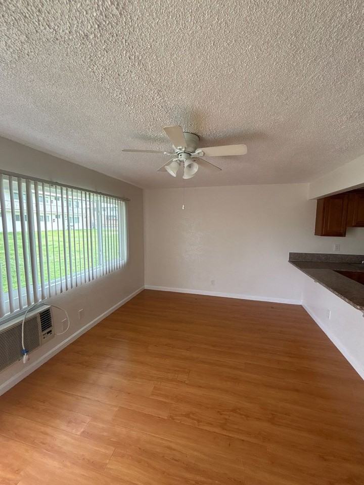 Pueblo Bonito Apartments - Photo 4 of 25