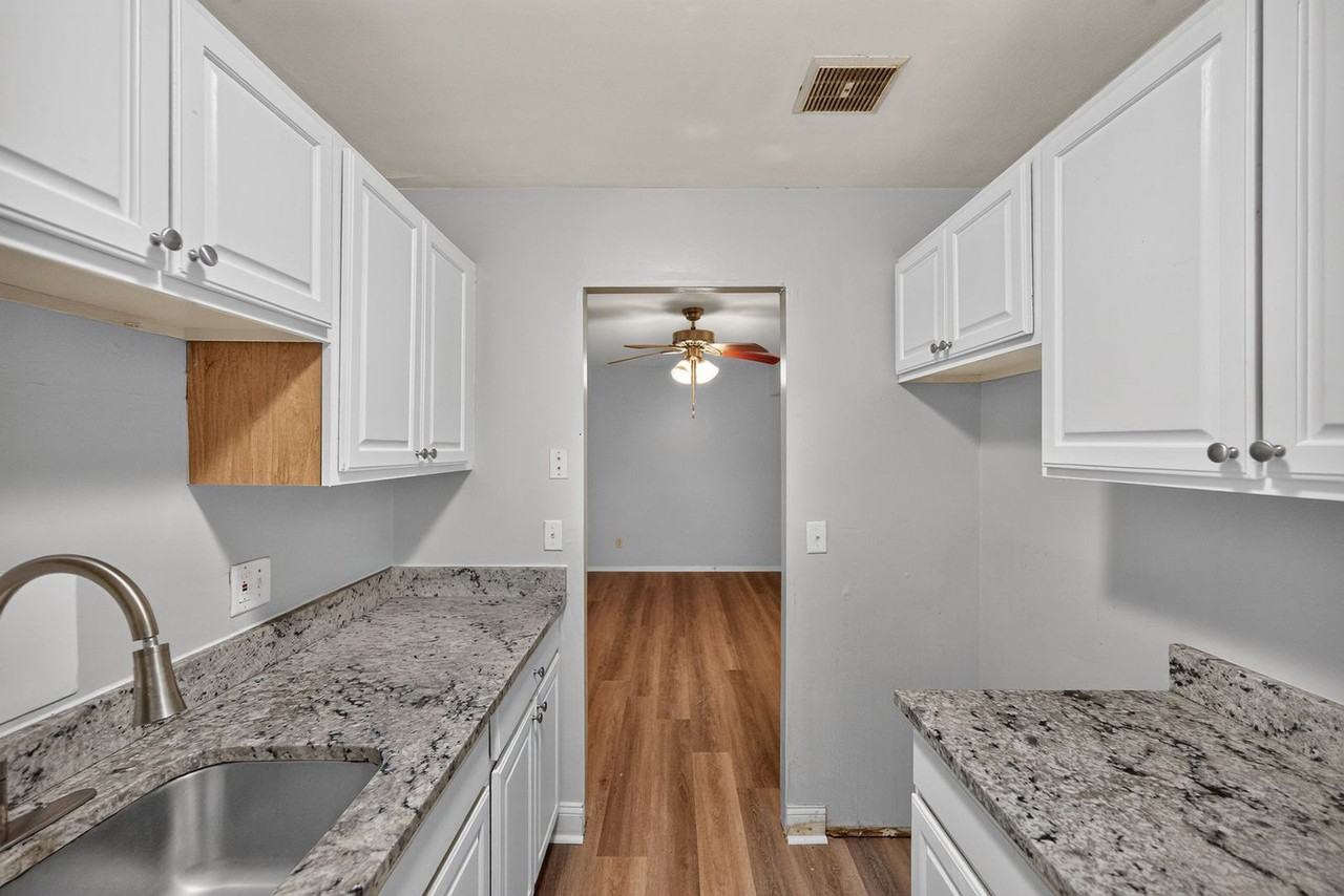 2971 Deckebach Ave #14 - Photo 2 of 16