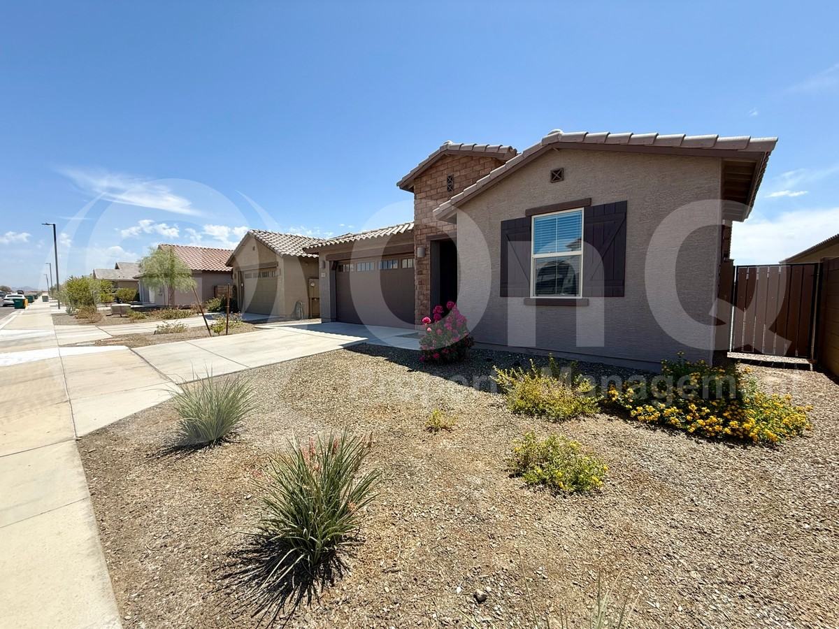 12425 W Vista Ave - Photo 2 of 27