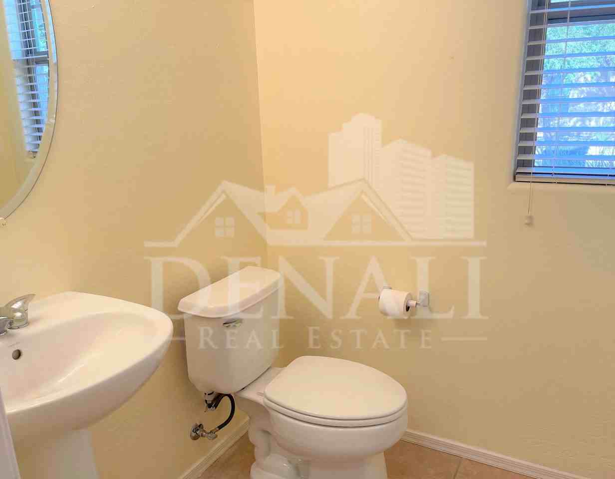 2741 E Bart St - Photo 4 of 21