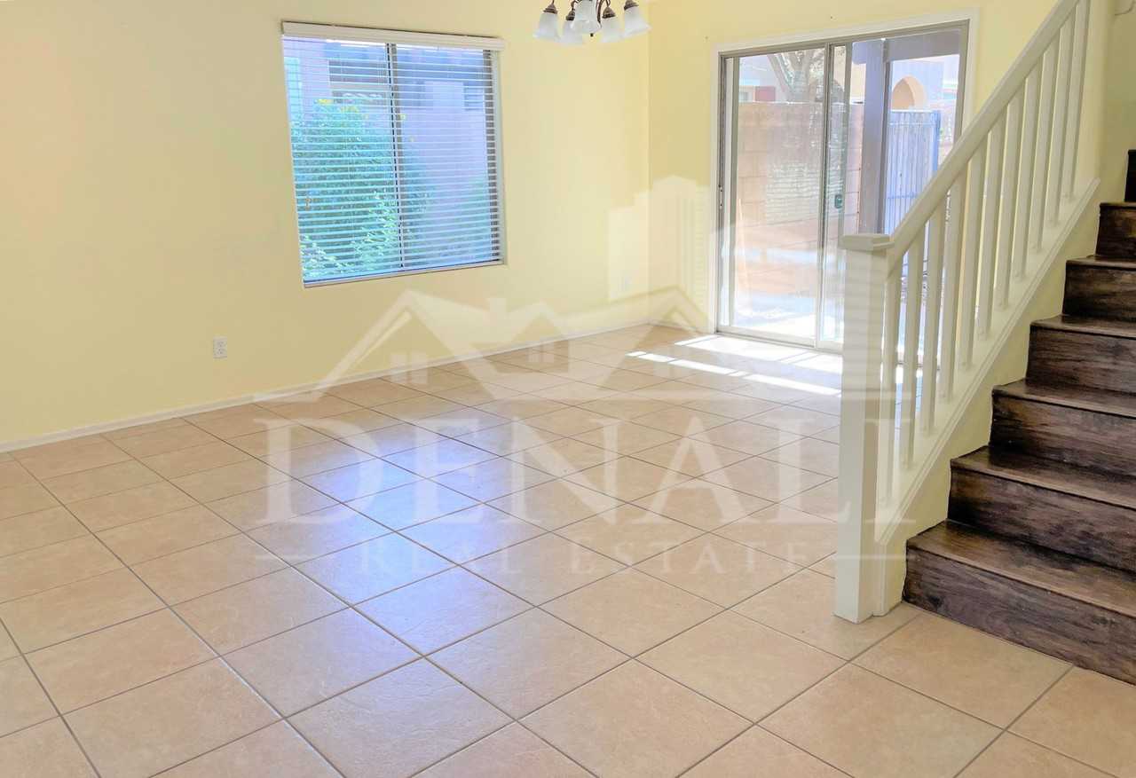 2741 E Bart St - Photo 5 of 21
