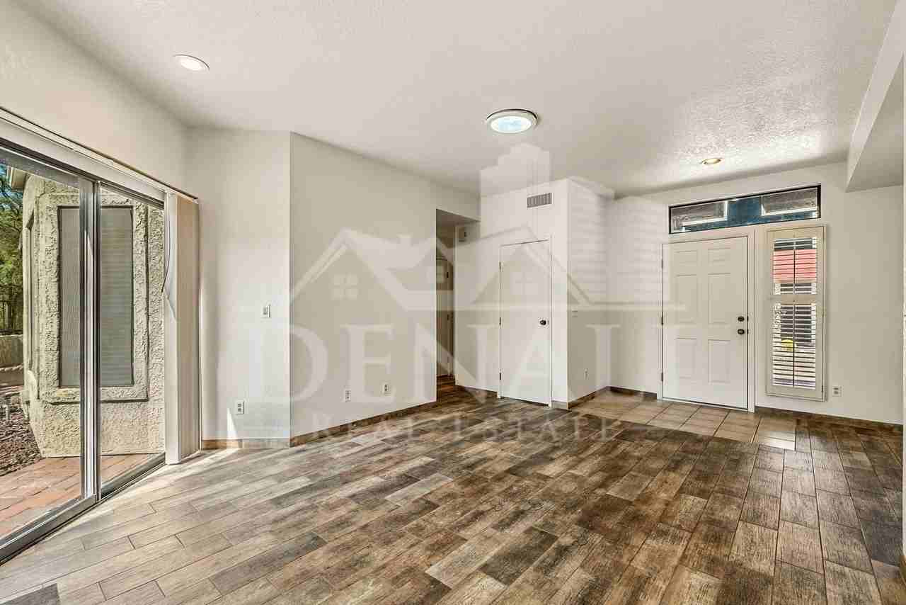 7130 E Crystal Mist Dr - Photo 4 of 32