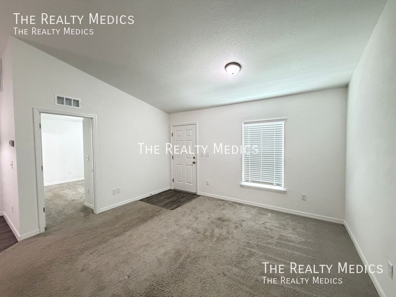 15790 Sw 28th Avenue Rd - Photo 7 of 17