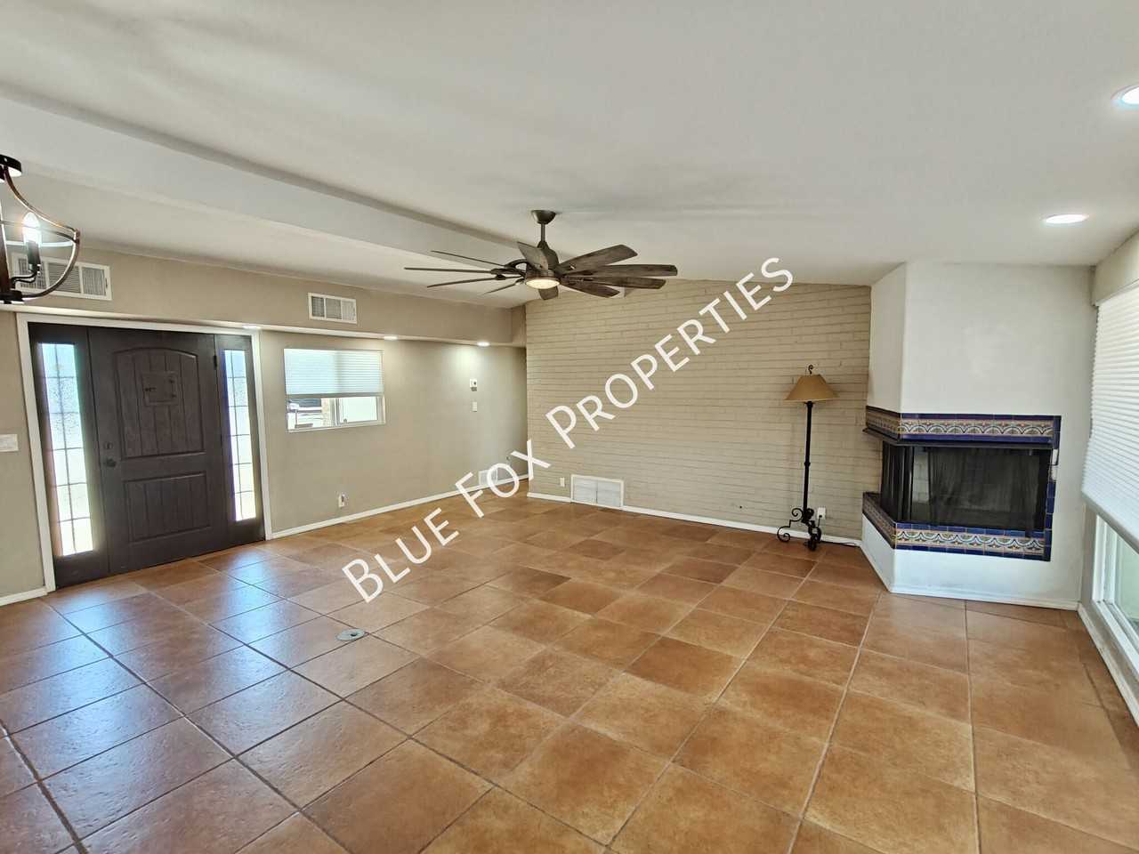 5449 E Holmes St - Photo 2 of 24
