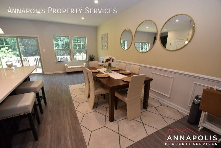 2982 Cornfield Ave - Photo 5 of 30