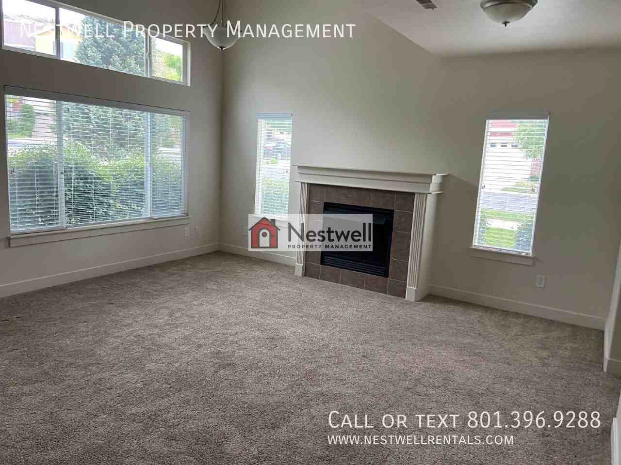 9047 S Heights Dr - Photo 4 of 18