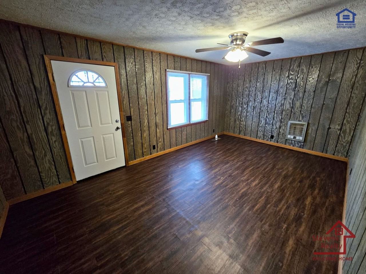193 Schelley Rd - Photo 4 of 15