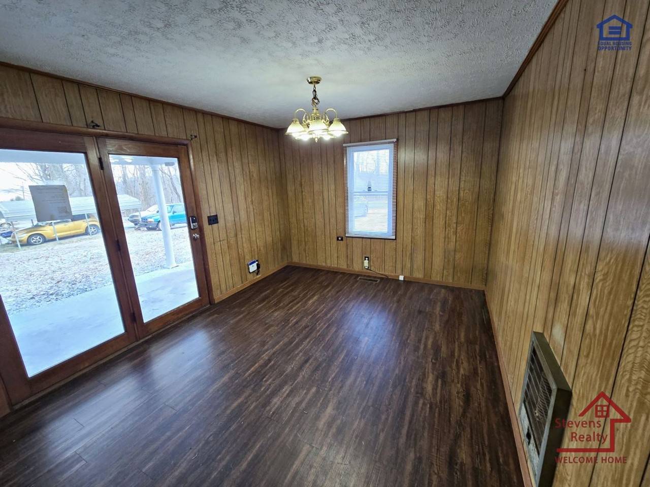193 Schelley Rd - Photo 2 of 15