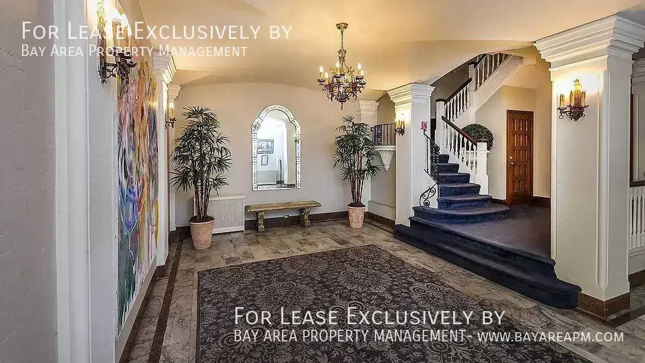 345 Forest Ave #301 - Photo 3 of 12