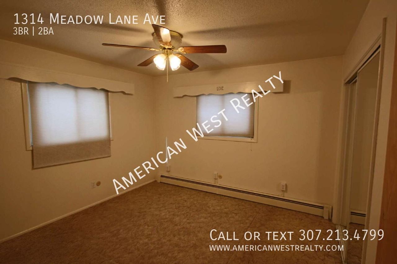 1314 Meadow Lane Ave - Photo 7 of 20