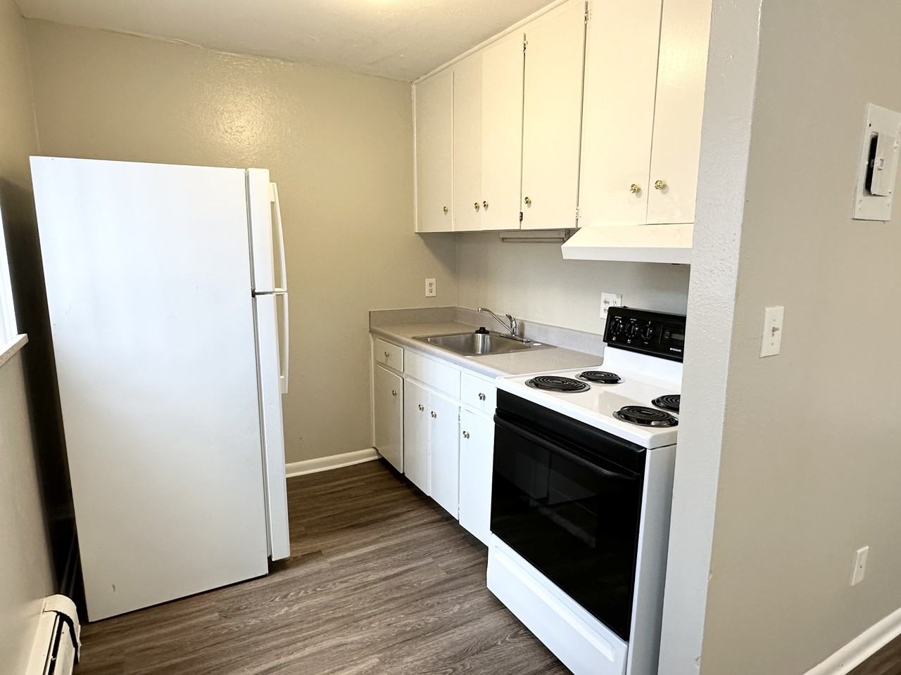 1419 N Downing St #104 - Photo 2 of 18