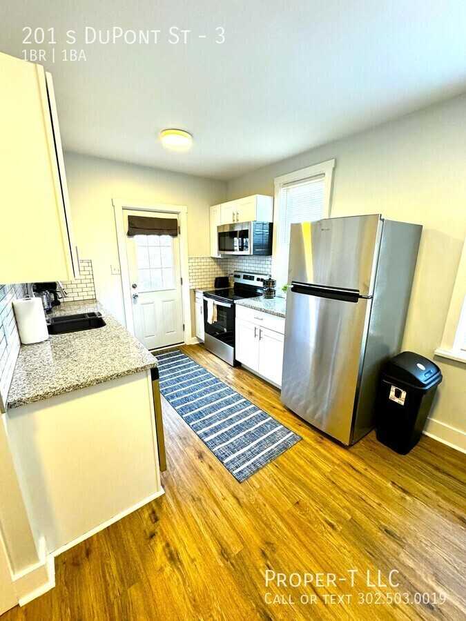 201 S Dupont St #3 - Photo 3 of 16