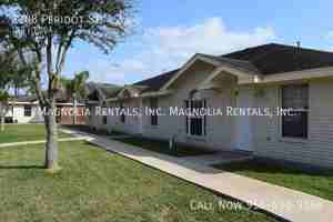 featured image of 2108 Peridot St #2