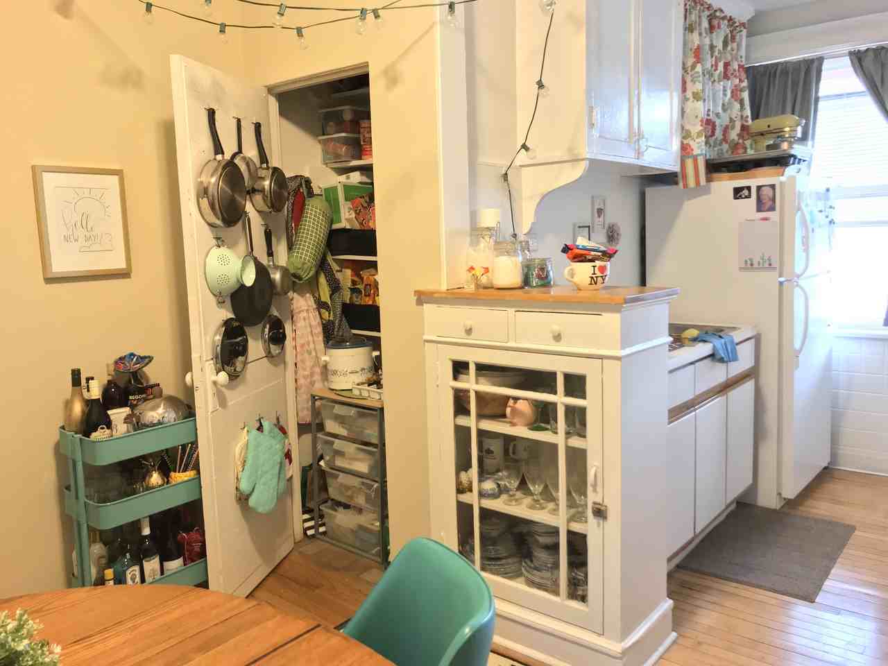 411 Beloit Ave #1B - Photo 5 of 13