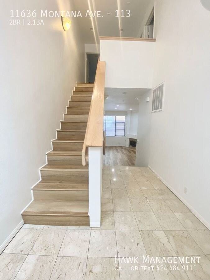 11636 Montana Ave #113 - Photo 5 of 40