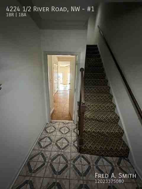 4224 1/2 River Rd Nw #1 - Photo 2 of 13