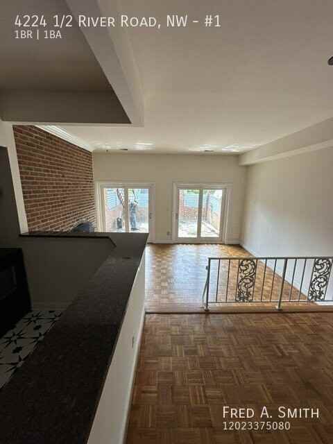 4224 1/2 River Rd Nw #1 - Photo 4 of 13