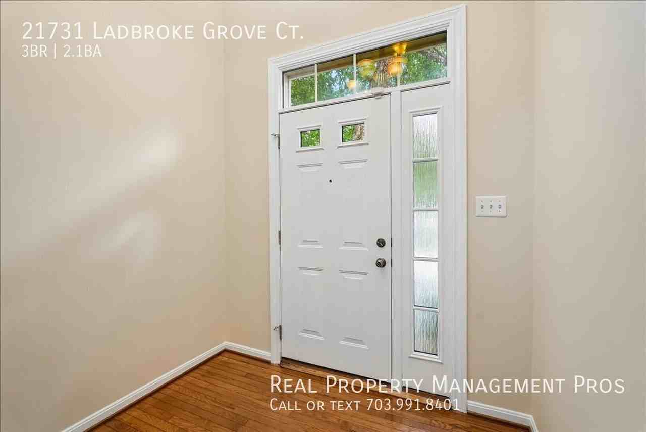 21731 Ladbroke Grove Ct - Photo 7 of 42