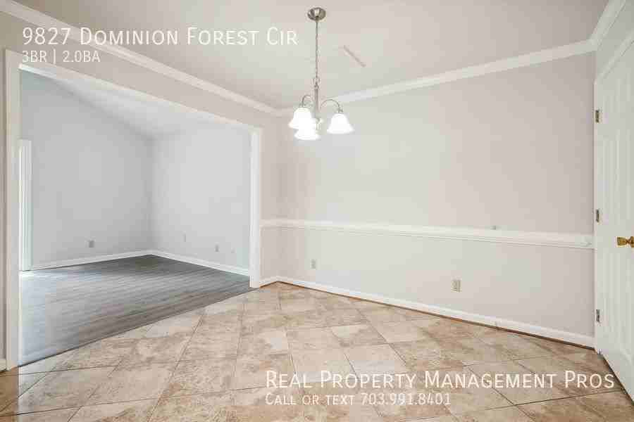 9827 Dominion Forest Cir - Photo 4 of 20