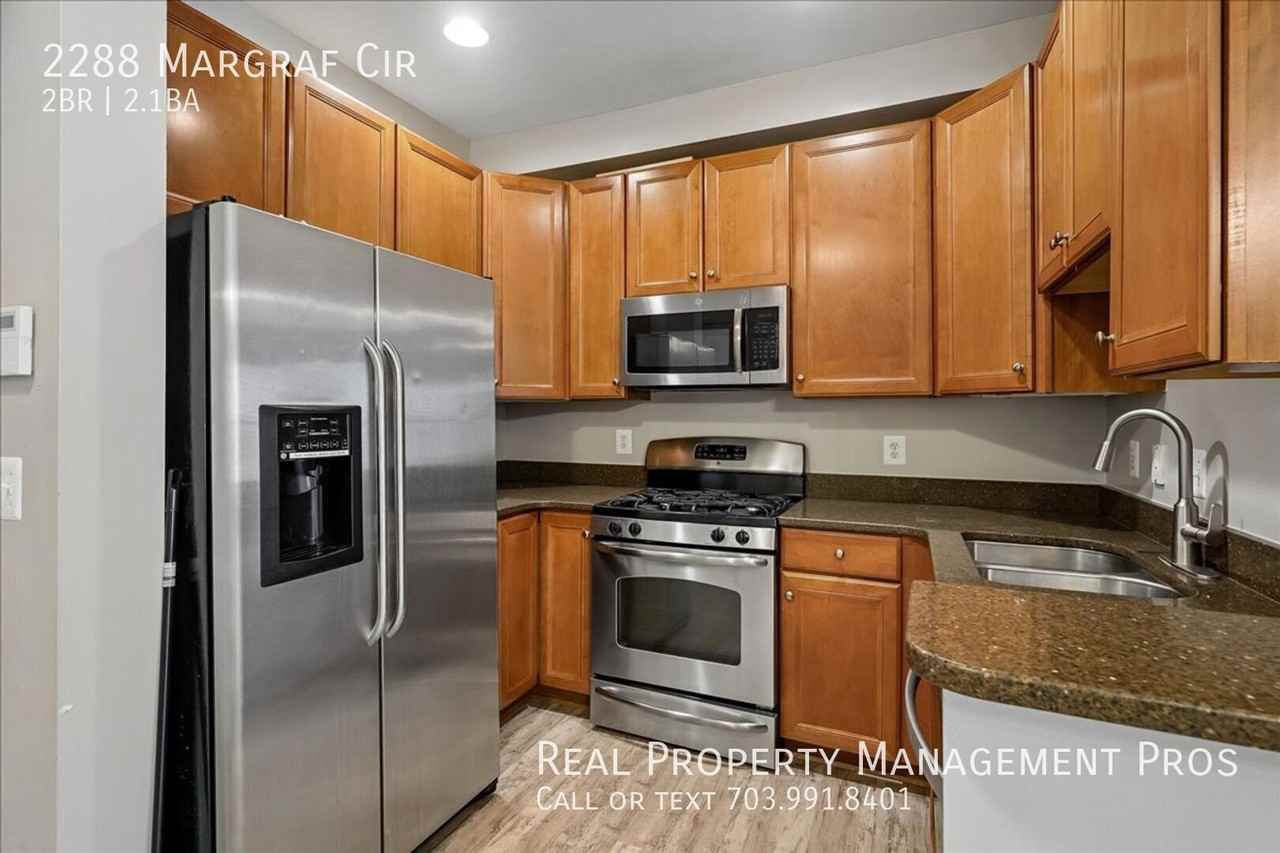 2288 Margraf Cir - Photo 7 of 27