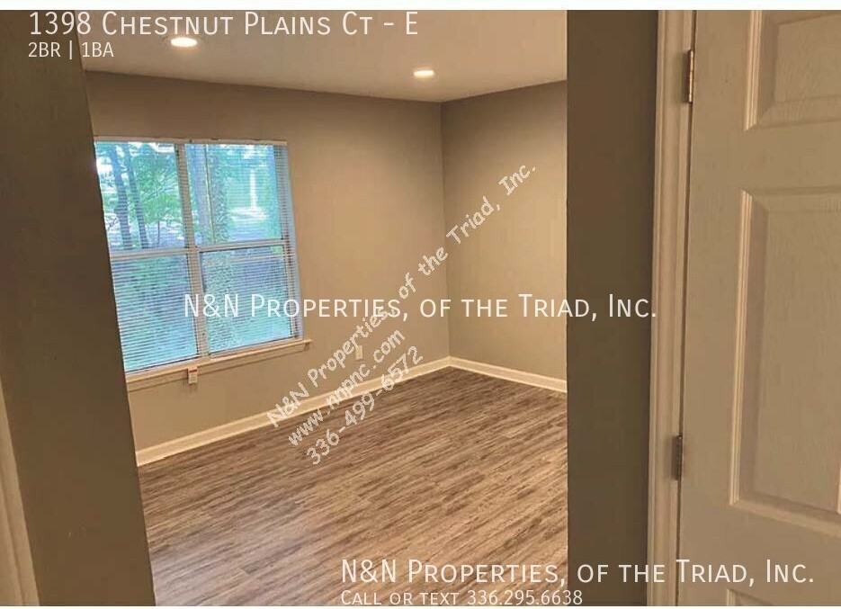 1398 Chestnut Plains Ct #E - Photo 3 of 22