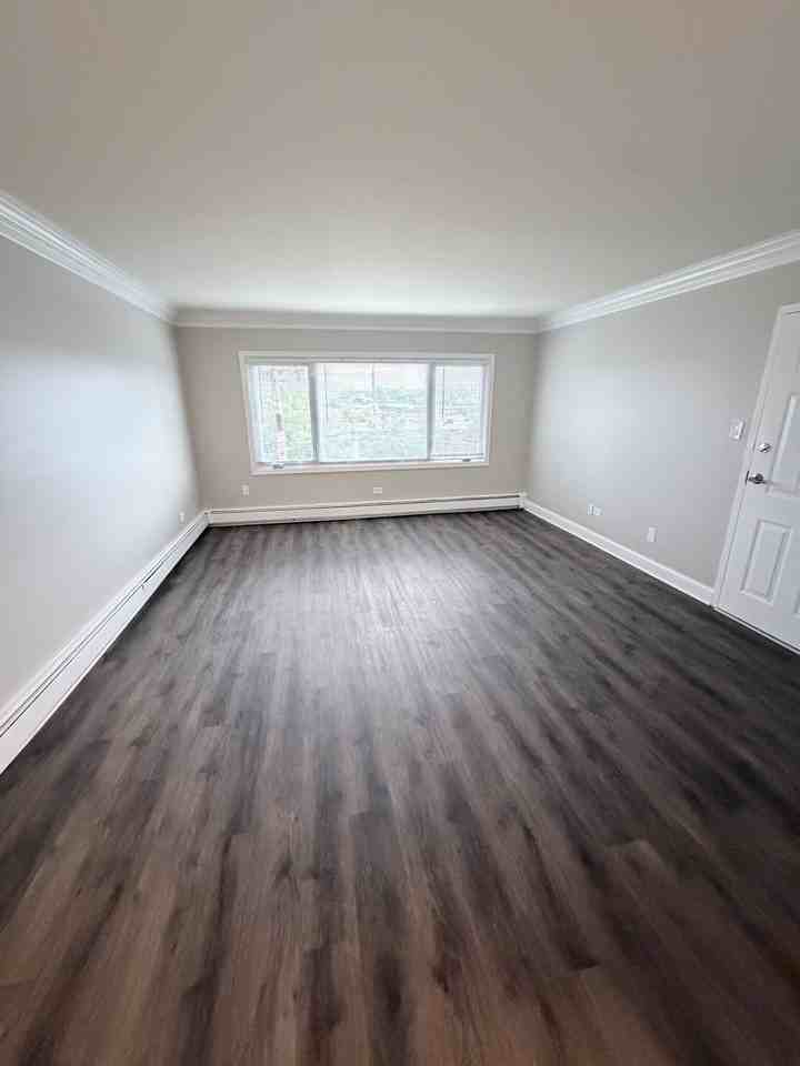 2310 Burlington Ave #2E - Photo 5 of 19
