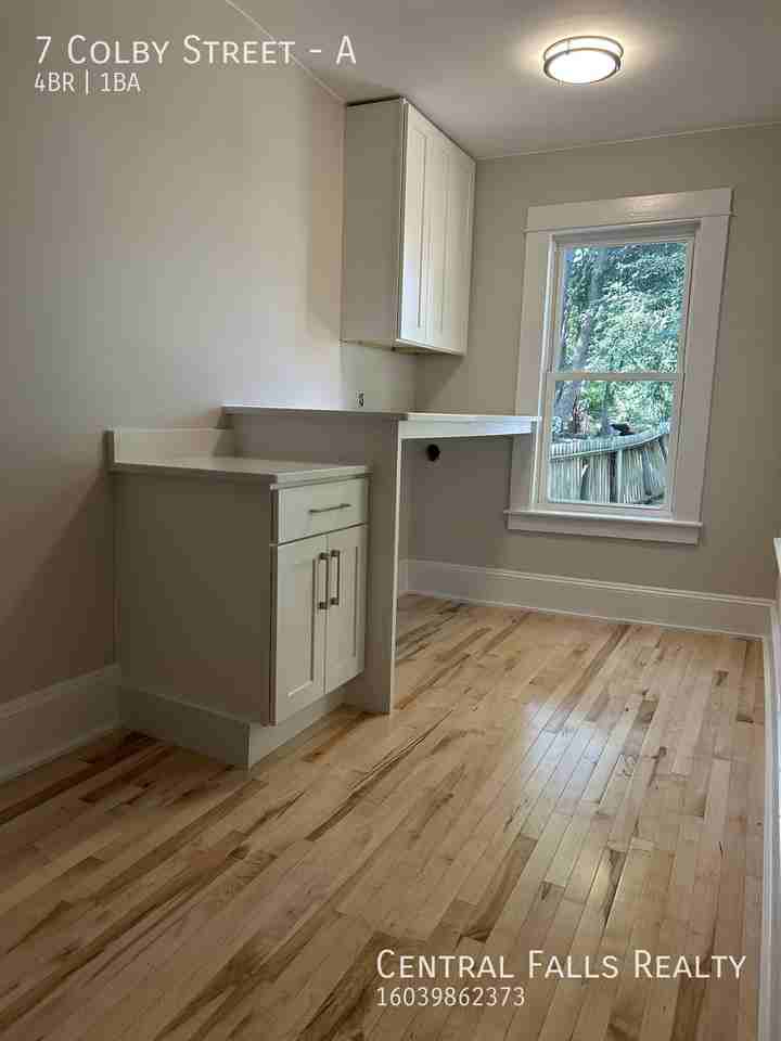 7 Colby St #A - Photo 7 of 15