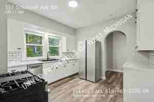 featured image of 157 Straight Ave Nw