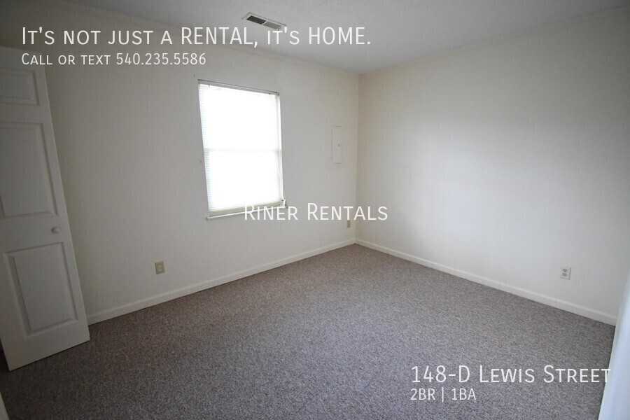 148 Lewis St Apt D - Photo 4 of 6