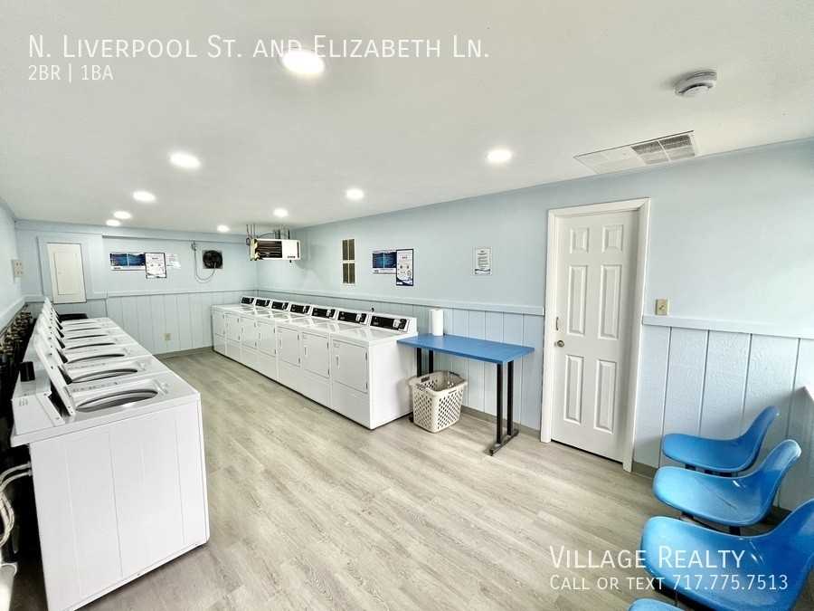Liverpool & Elizabeth Ln. #H - Photo 5 of 50