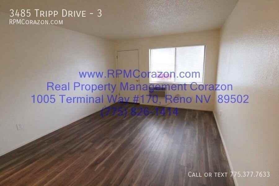3485 Tripp Dr #3 - Photo 2 of 7