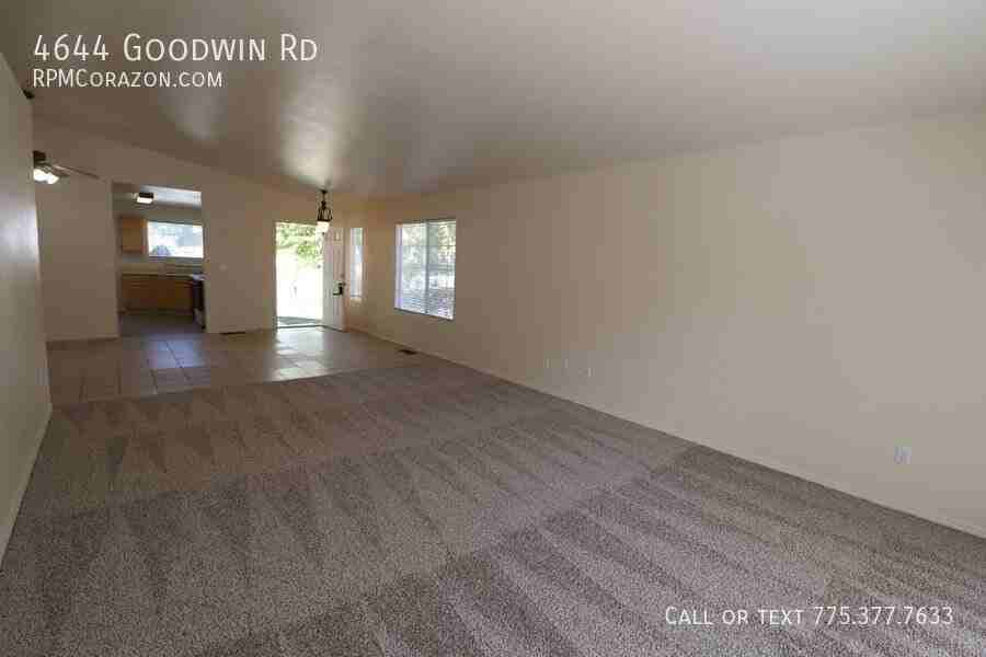 4644 Goodwin Rd - Photo 6 of 21