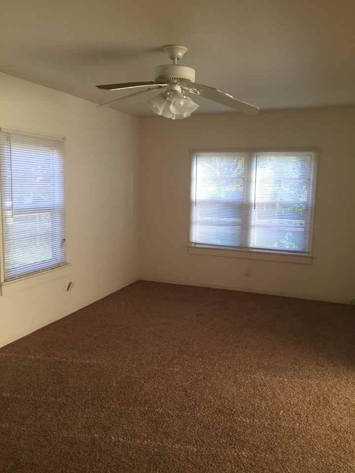 124 Bassedena Cir S - Photo 5 of 10