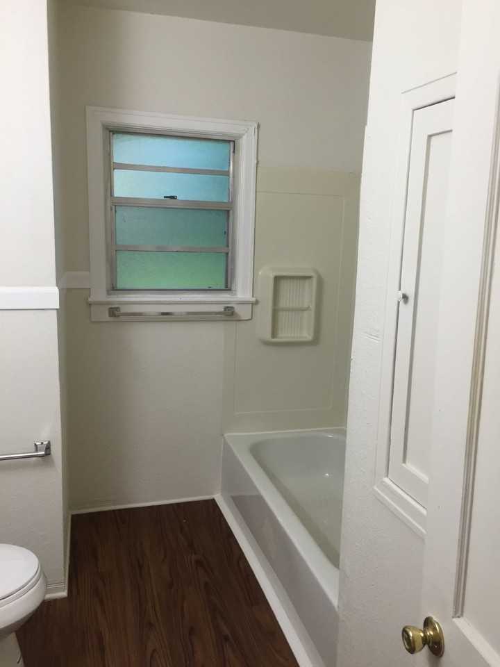 124 Bassedena Cir S - Photo 7 of 10