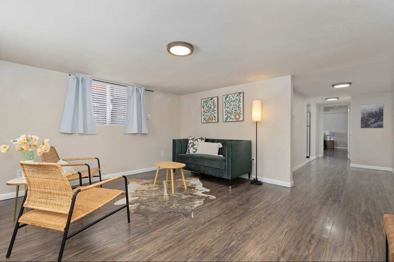 3824 N Clay St - Photo 2 of 19
