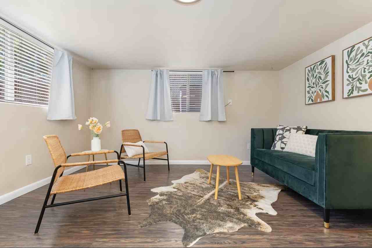 3824 N Clay St - Photo 3 of 19