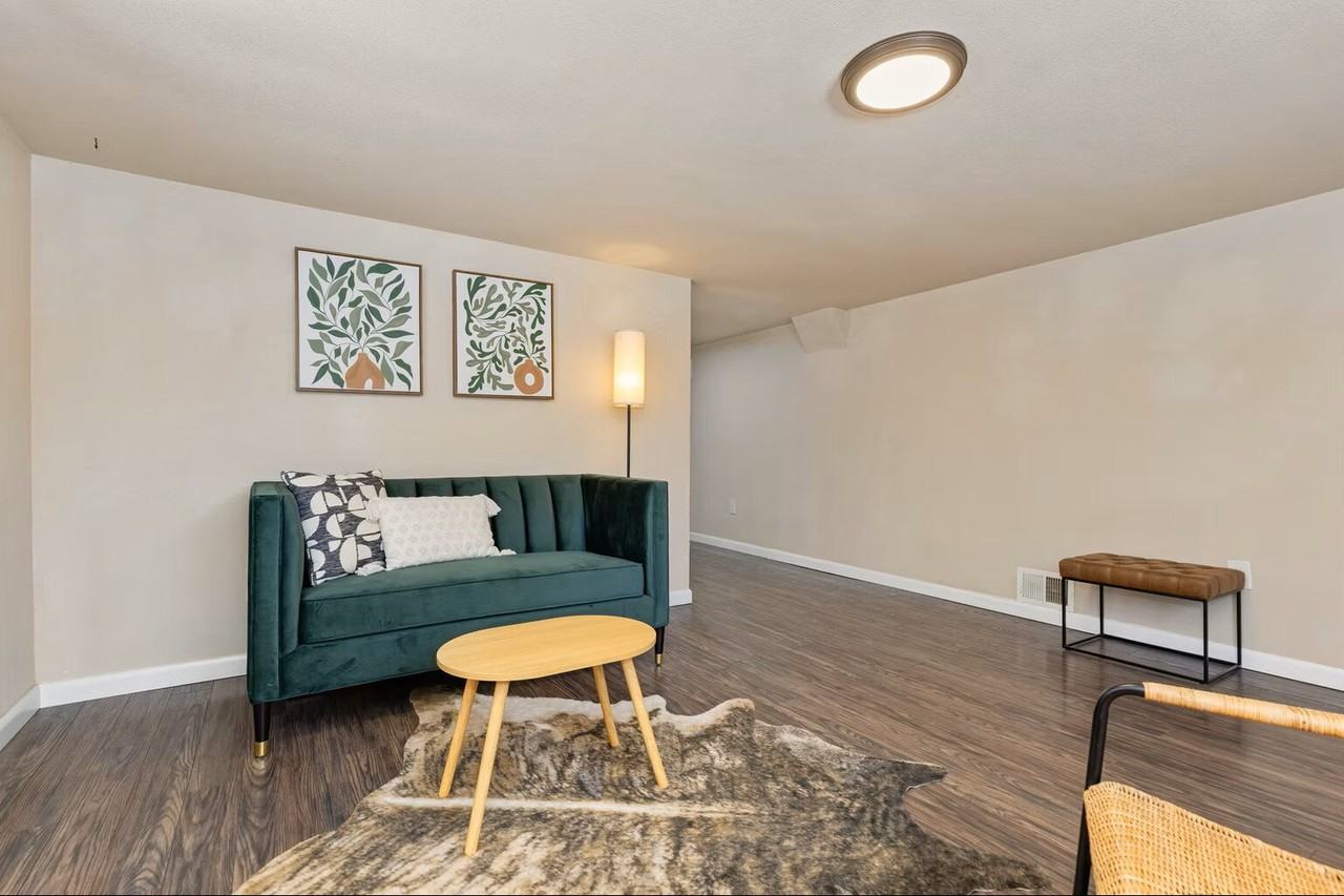 3824 N Clay St - Photo 5 of 19