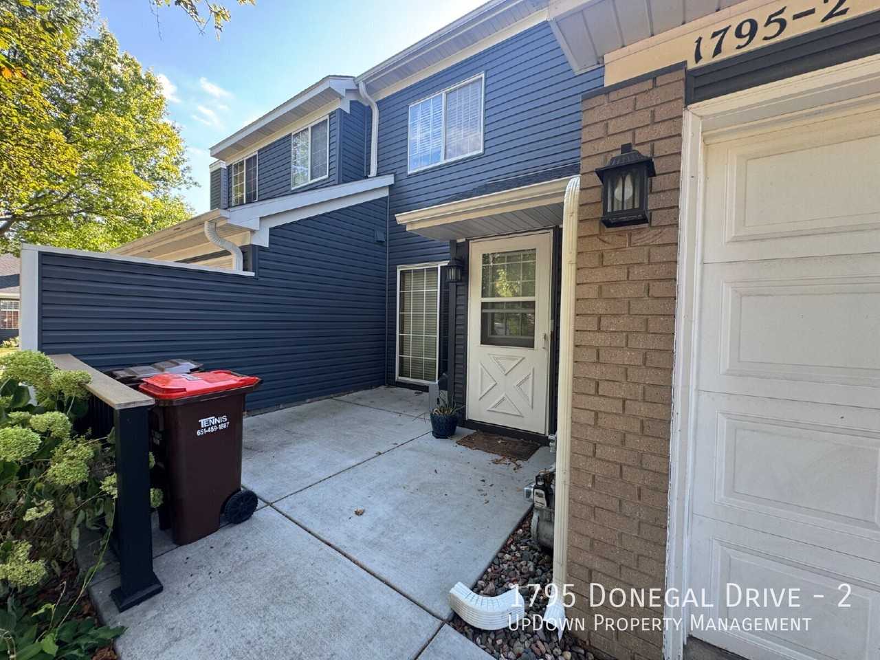 1795 Donegal Dr #2 - Photo 3 of 20