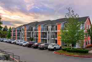 featured image of 13700 Ne 10th Pl