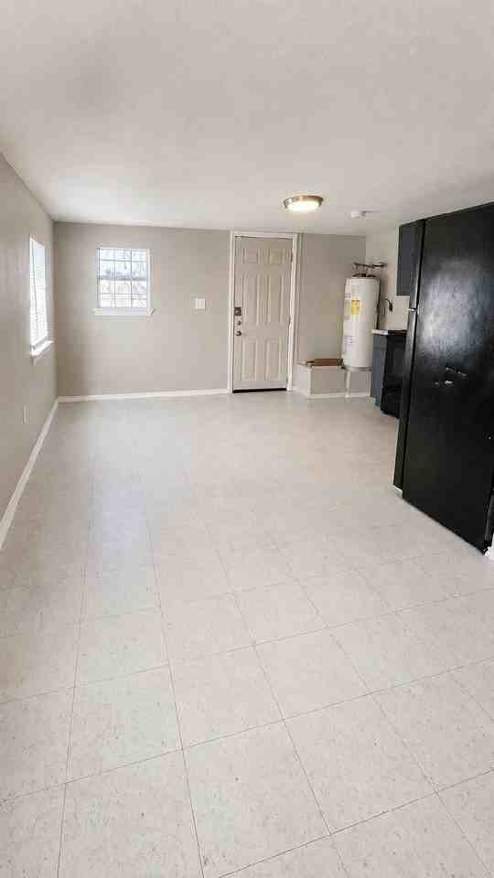 802 Alametos #B - Photo 5 of 9