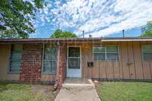 featured image of 701 Beech St #E