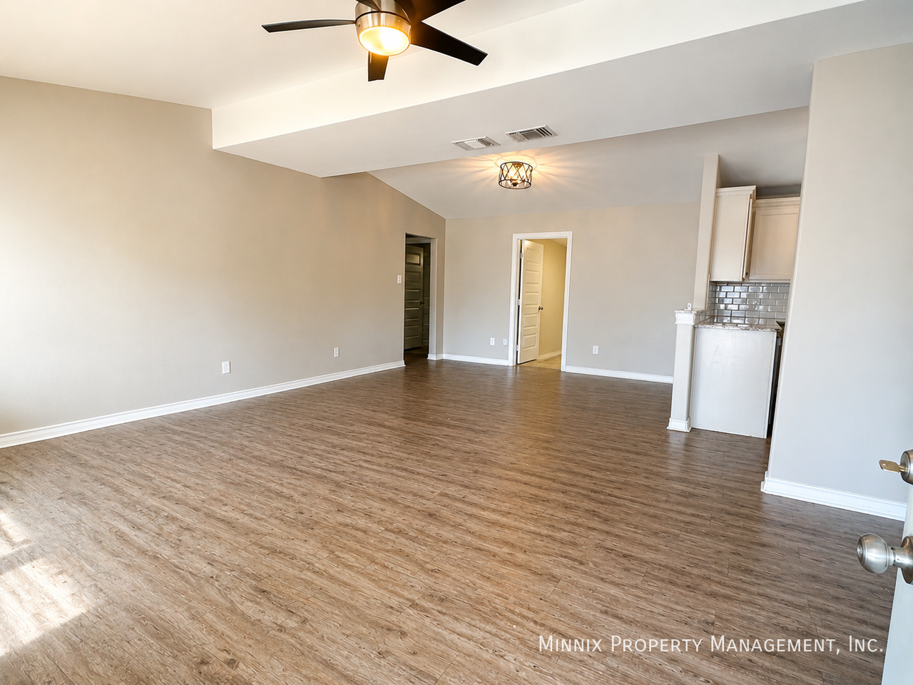 4118 30th St - Photo 7 of 29