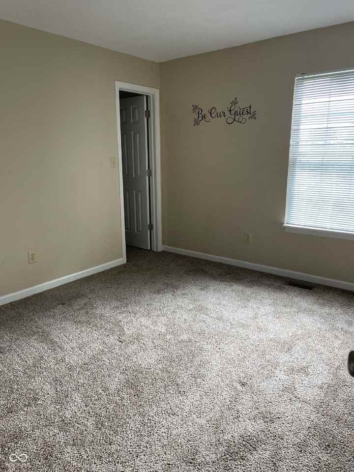 397 Longview Bnd - Photo 5 of 6