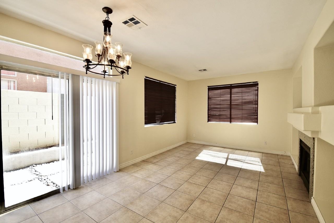 6665 Coral Springs Cir - Photo 7 of 34