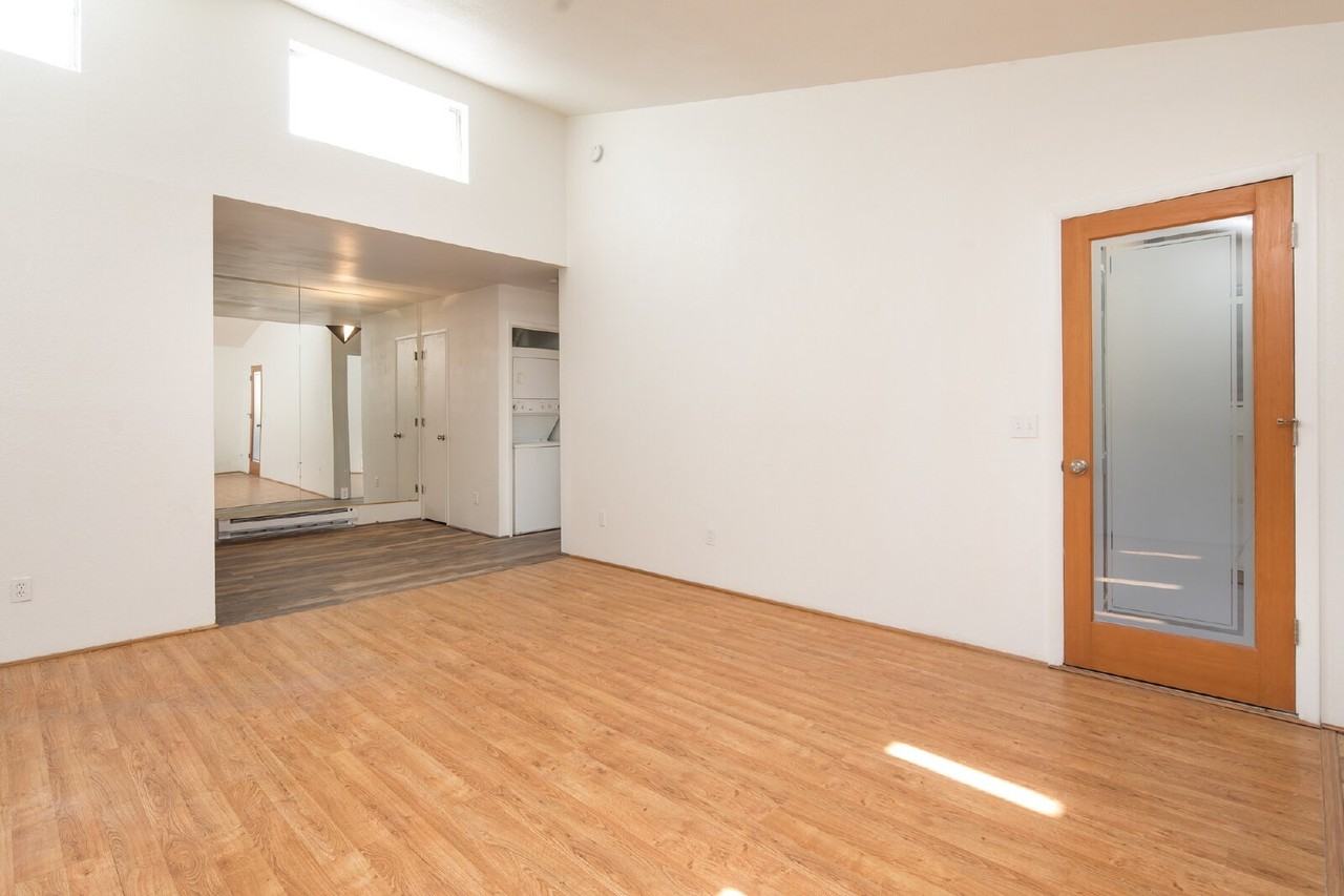 2345 Tripp Dr Apt 2 - Photo 7 of 20
